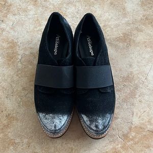 Antelope shoes size 36